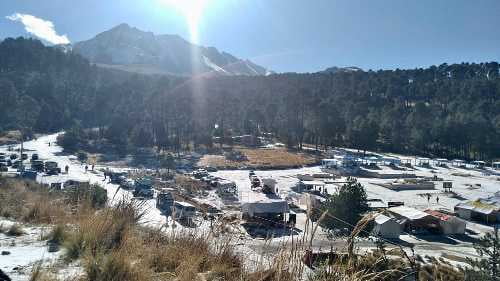 Video: Por caída de aguanieve en el Nevado de Toluca; nuevas normas de seguridad